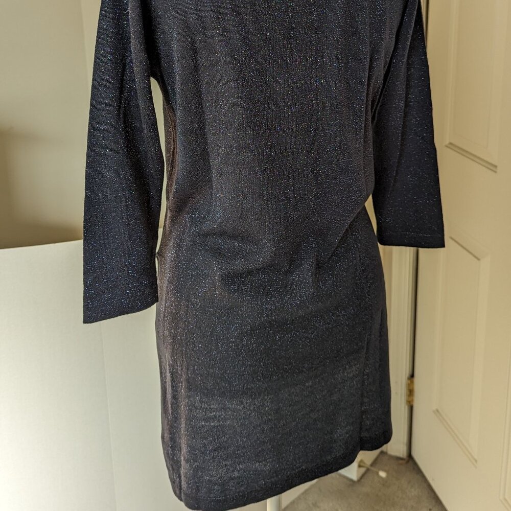 Navy blue light weight women's top- Size S NWOT